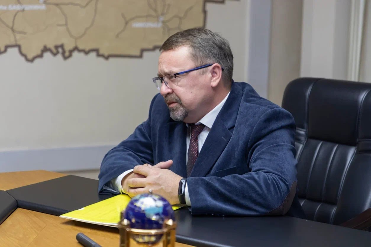Олег Кувшинников утвердил кандидатуру Уполномоченного по правам человека в Вологодской области.